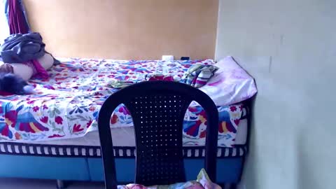 Andrea online show from 10-11-25, 03:21