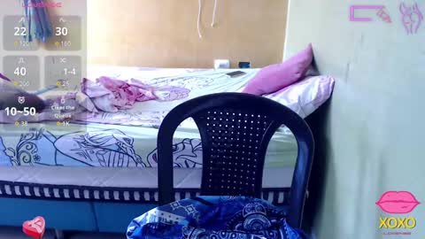 Andrea online show from 10-31-25, 07:26