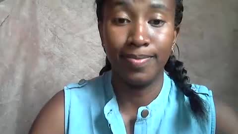 minouch211907 online show from 11-18-25, 10:31