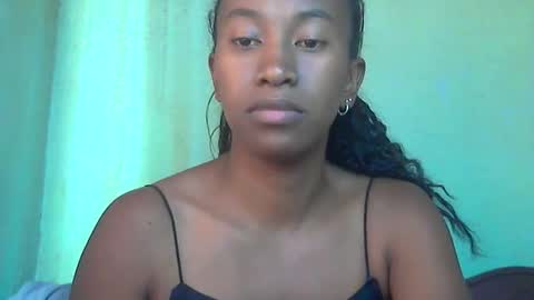 minouch211907 online show from 04-26-26, 09:18