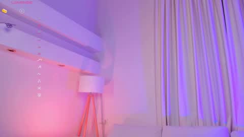 Lianna online show from 11-07-25, 06:57