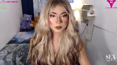 MARIANE online show from 05-10-26, 11:48