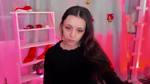 Snapshot of mipsymipson chatting on 12-23-24, 10:32 NEXT STREAM NOVEMBER 27282930 online show from 12-23-24, 10:32