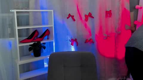 Snapshot of mipsymipson chatting on 01-07-25, 07:20 NEXT STREAM NOVEMBER 27282930 online show from 01-07-25, 07:20