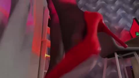 Snapshot of mipsymipson chatting on 01-13-25, 01:28 NEXT STREAM NOVEMBER 27282930 online show from 01-13-25, 01:28