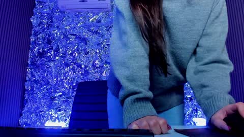 Snapshot of mipsymipson chatting on 01-21-25, 02:11 NEXT STREAM NOVEMBER 27282930 online show from 01-21-25, 02:11