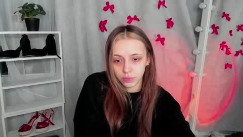 Snapshot of mipsymipson chatting on 02-18-25, 10:05 NEXT STREAM NOVEMBER 27282930 online show from 02-18-25, 10:05