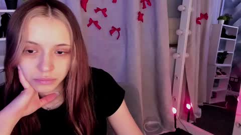 Snapshot of mipsymipson chatting on 03-04-25, 10:24 NEXT STREAM NOVEMBER 27282930 online show from 03-04-25, 10:24