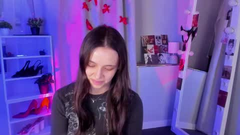 Snapshot of mipsymipson chatting on 09-14-25, 10:36 NEXT STREAM NOVEMBER 27282930 online show from 09-14-25, 10:36