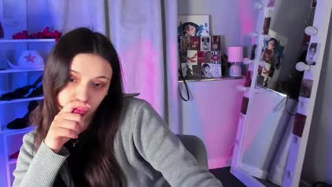 Snapshot of mipsymipson chatting on 02-08-26, 09:23 NEXT STREAM NOVEMBER 27282930 online show from 02-08-26, 09:23