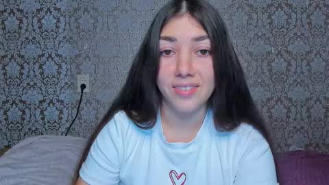 Snapshot of mira_bloempje chatting on 12-03-25, 07:56 Mira online show from 12-03-25, 07:56