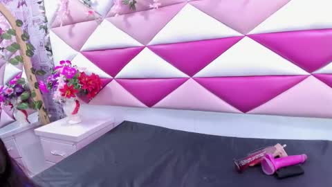 mirabella_miller online show from 10-30-25, 12:17