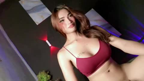 Zoey online show from 04-30-26, 03:57