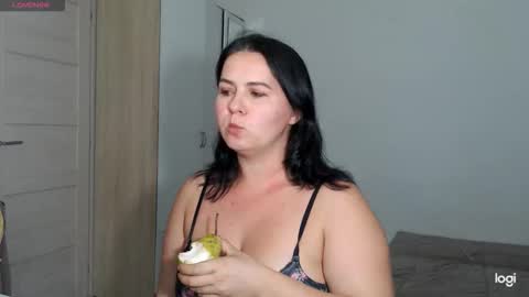 Meera online show from 09-15-25, 04:07