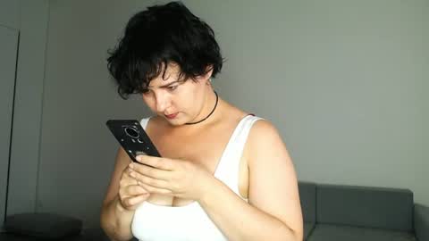 Meera online show from 07-10-26, 12:19