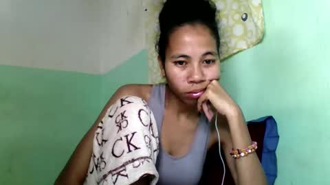 Snapshot of mirah881 chatting on 09-30-25, 08:03 mirah881 online show from 09-30-25, 08:03