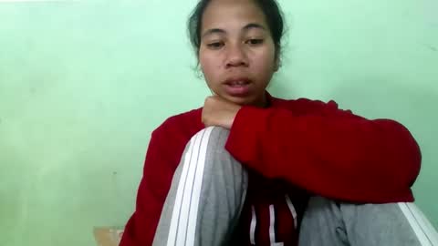 Snapshot of mirah881 chatting on 10-13-25, 07:36 mirah881 online show from 10-13-25, 07:36