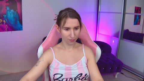 Snapshot of miralush chatting on 12-08-24, 01:25 Mira online show from 12-08-24, 01:25