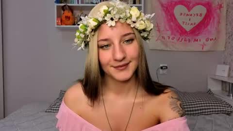 Cassie online show from 05-14-26, 04:25