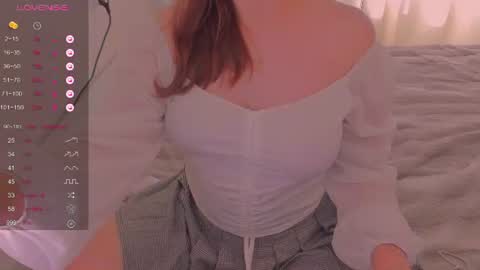 Snapshot of miranadevl chatting on 07-30-26, 12:48 Kira online show from 07-30-26, 12:48