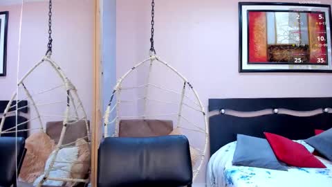    online show from 01-08-26, 12:18