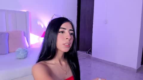 Snapshot of mirandaa_rogers chatting on 07-26-26, 02:46 Miranda Rogers online show from 07-26-26, 02:46