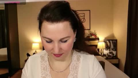 MirandaDyson online show from 03-25-26, 04:02