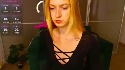 MirandaMayers online show from 09-30-25, 12:10