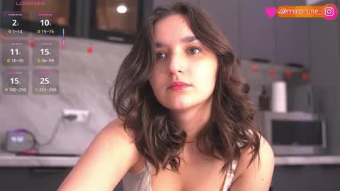 mirarune online show from 10-28-25, 12:52