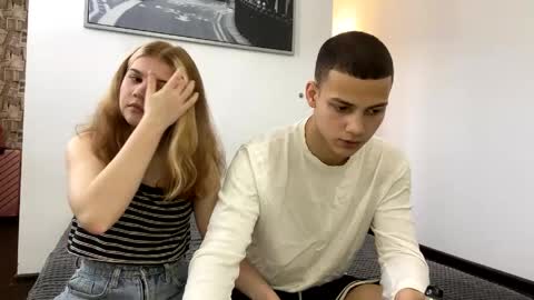 Snapshot of mirelcouple chatting on 04-14-26, 09:59 mirelcouple online show from 04-14-26, 09:59