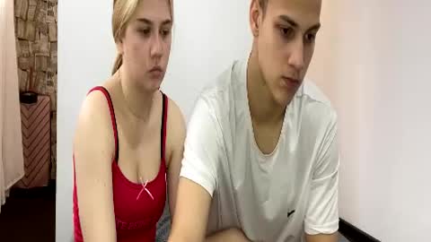 Snapshot of mirelcouple chatting on 04-24-26, 10:50 mirelcouple online show from 04-24-26, 10:50
