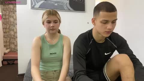 Snapshot of mirelcouple chatting on 05-07-26, 10:20 mirelcouple online show from 05-07-26, 10:20