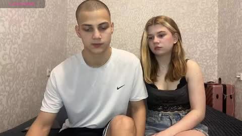 Snapshot of mirelcouple chatting on 05-21-26, 03:08 mirelcouple online show from 05-21-26, 03:08