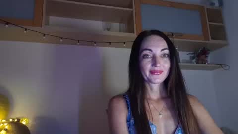 Christina online show from 07-08-26, 08:46