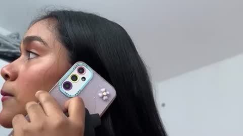 Mirella online show from 10-22-25, 07:35