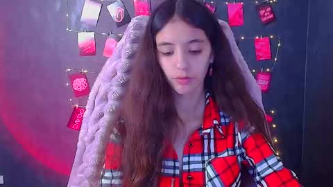 Snapshot of miri_miss chatting on 11-14-25, 05:06 Miri online show from 11-14-25, 05:06