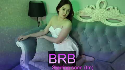 Snapshot of miriamwhite chatting on 01-16-25, 10:02 Miriam WhiteF online show from 01-16-25, 10:02