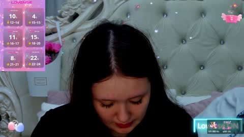 Snapshot of miriamwhite chatting on 01-28-25, 03:04 Miriam WhiteF online show from 01-28-25, 03:04