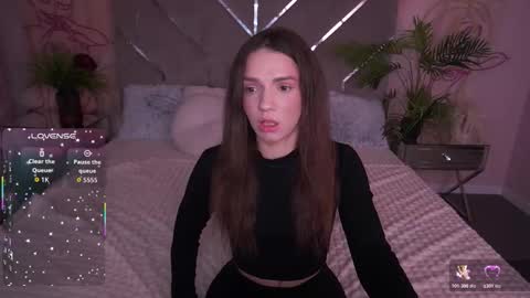 Snapshot of miriellenymph chatting on 02-04-26, 02:12 Mira online show from 02-04-26, 02:12