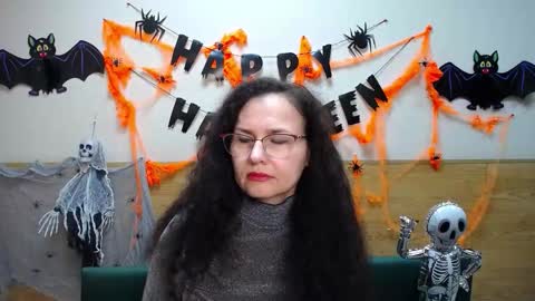 Miroslava Happi online show from 10-26-25, 07:03