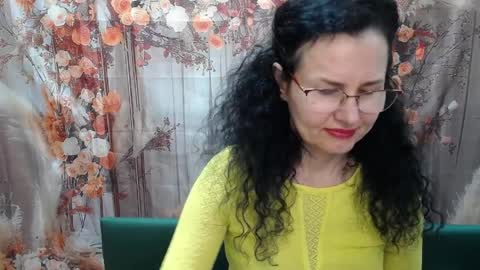 Miroslava Happi online show from 04-05-26, 05:26