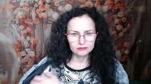 Miroslava Happi online show from 04-09-26, 06:02
