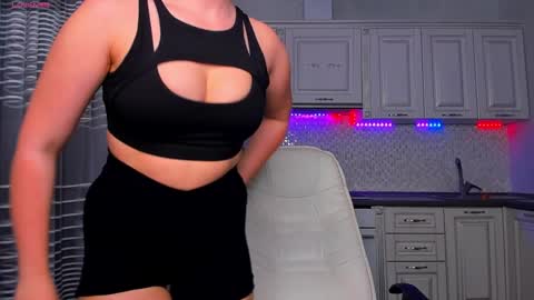 Shelley online show from 01-18-25, 08:10