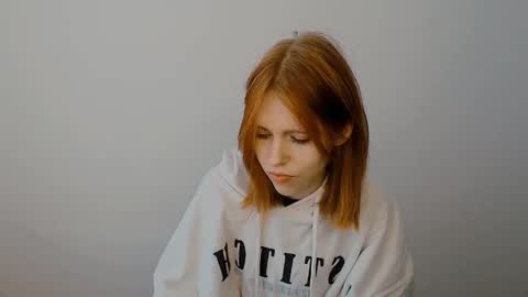 misaki_chan_ online show from 09-23-25, 06:38