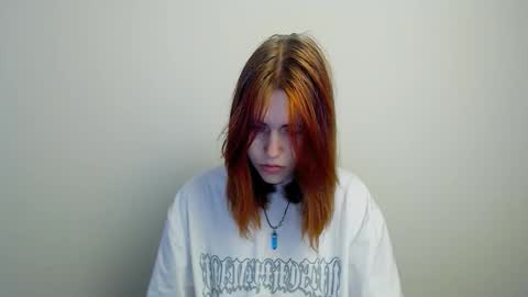 misaki_chan_ online show from 11-10-25, 05:50