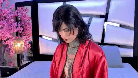 Snapshot of misakiseis chatting on 03-10-26, 01:05 online show from 03-10-26, 01:05