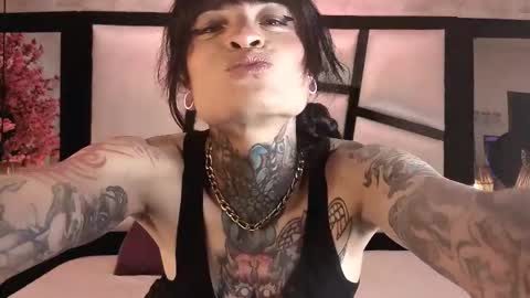 Snapshot of misakiseis chatting on 03-13-26, 01:51 online show from 03-13-26, 01:51