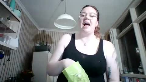 miscbxtchlive online show from 07-08-26, 08:41