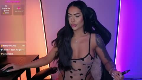 Snapshot of mishablueee chatting on 04-07-26, 07:47 MishaBlueee online show from 04-07-26, 07:47