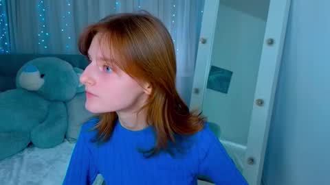 Snapshot of miss___alisa chatting on 01-12-26, 01:49 Alisa NONNUDE online show from 01-12-26, 01:49
